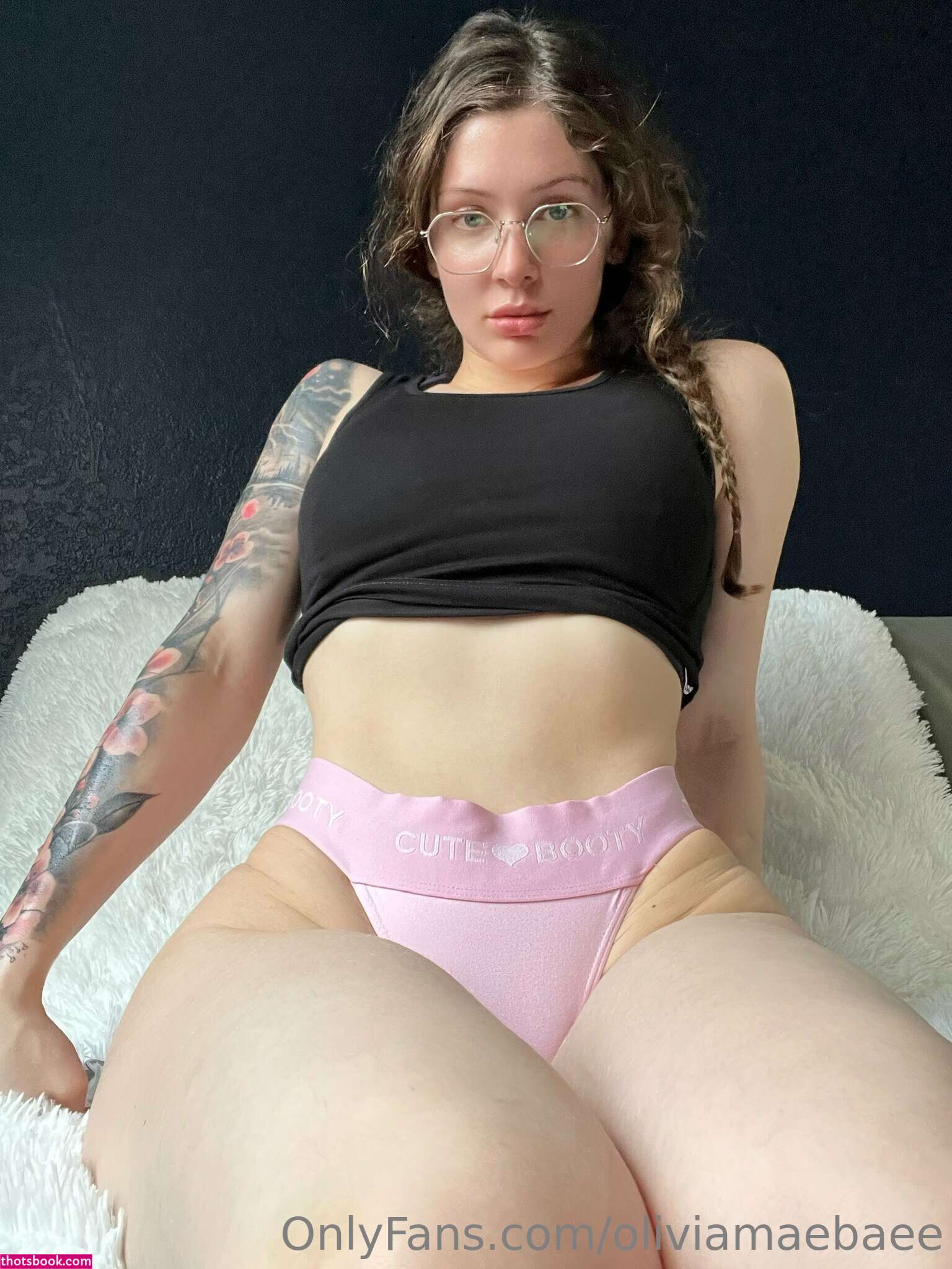 Oliviamaebaee Photo #107