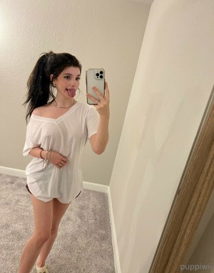 Grinchie Puppiwii Photo #242