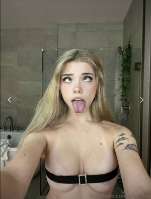 Grinchie Puppiwii Photo #246