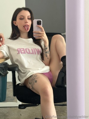 Dainty Wilder Photo #1140