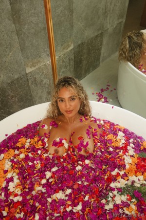 Toni Camille Photo #331