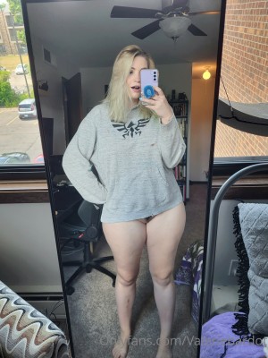 Valerie Bardot Photo #57