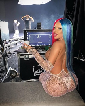 Katja Krasavice Post #1