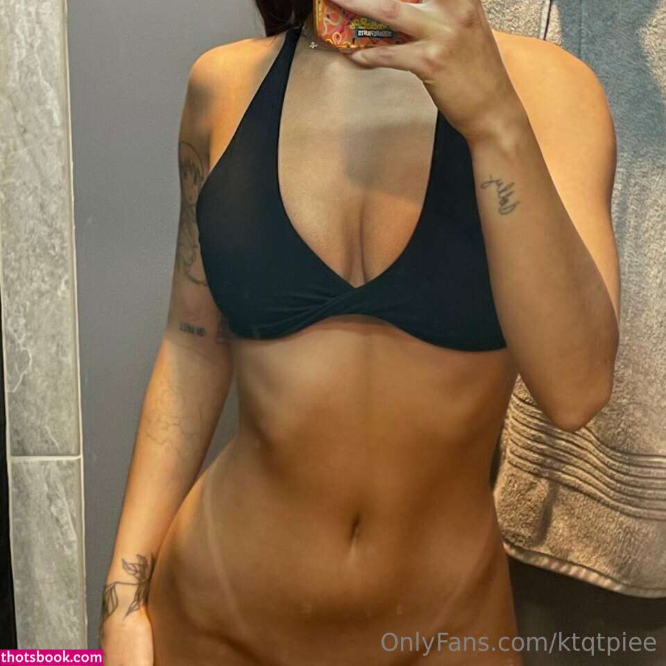 Katie Murch Photo #445