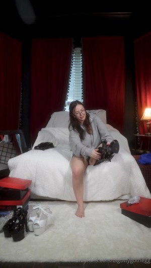 Bigtittygothegg Video #393