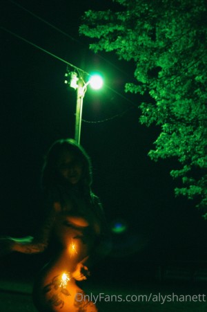 Alysha Nett Photo #34