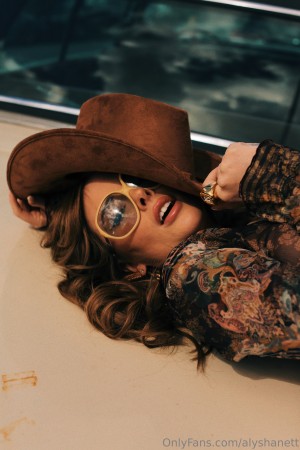 Alysha Nett Photo #107