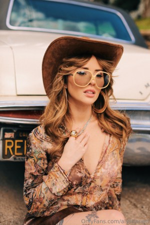 Alysha Nett Photo #132