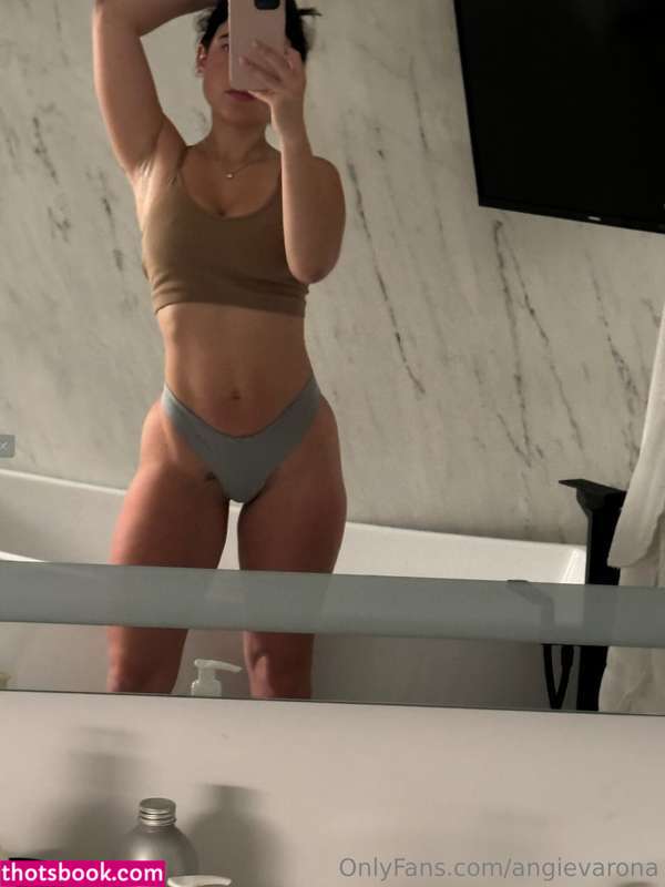 Angie Varona Photo #203