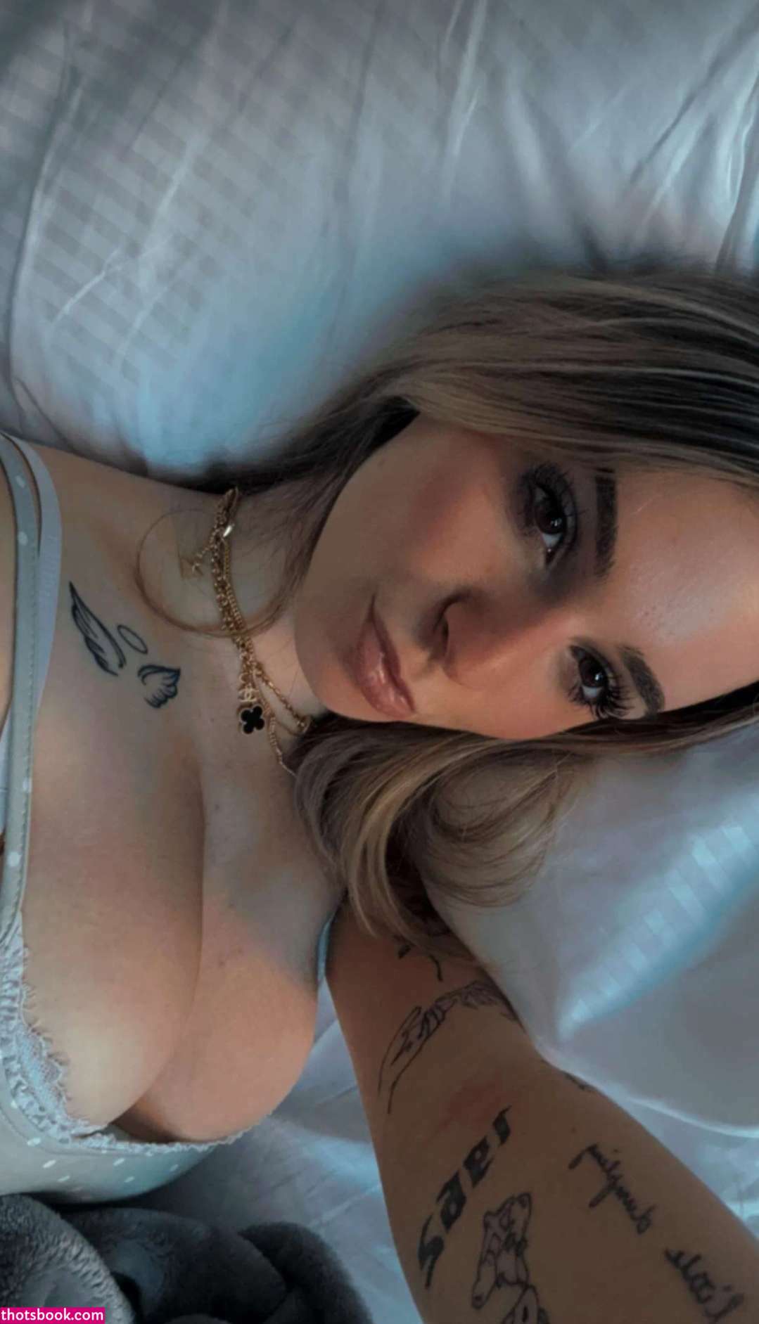 Kaitlyn Krems Photo #312