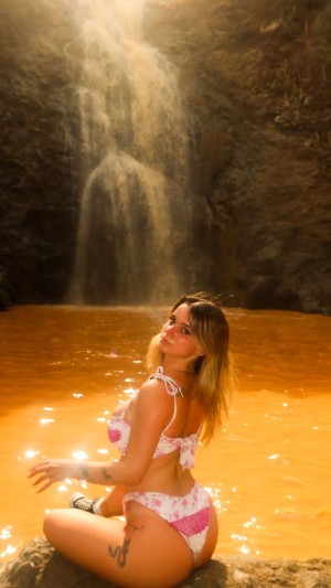 Kaitlyn Krems Photo #356