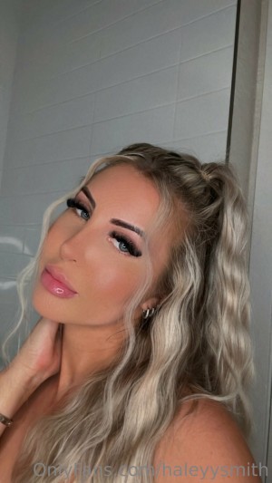 Haleyysmith Photo #118