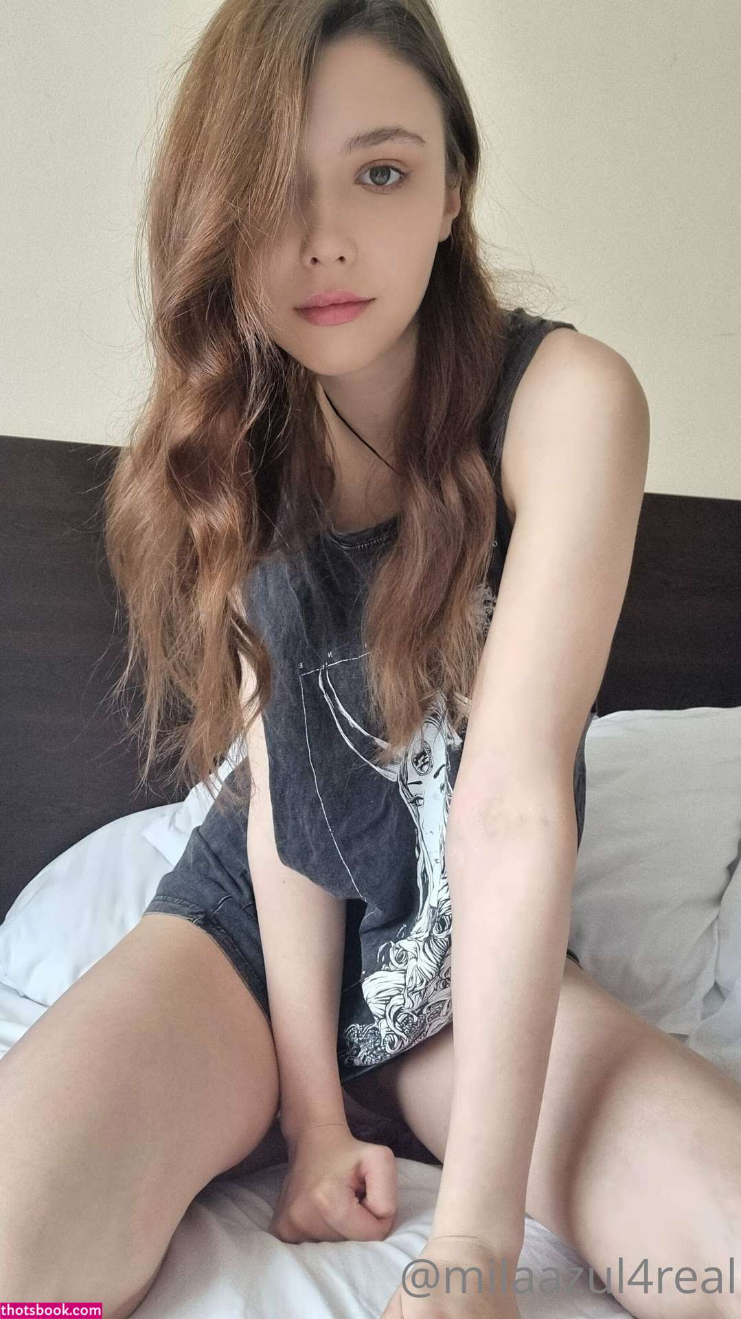 Mila Azul Photo #1143