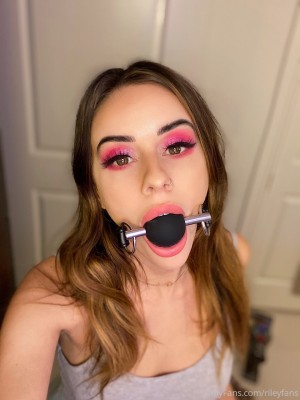 Rileyfans Photo #145