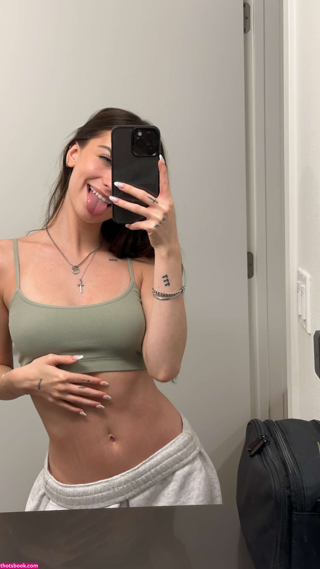 nnayetakk Photo #132