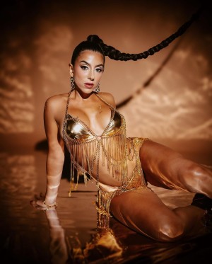 Lena Nersesian Photo #118