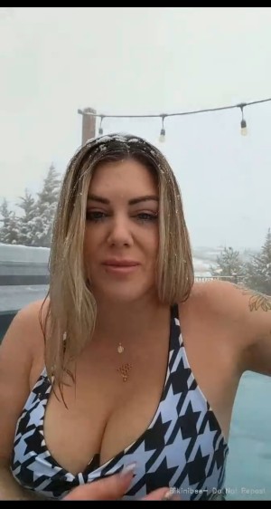 Bikinibee Kitana Video #110