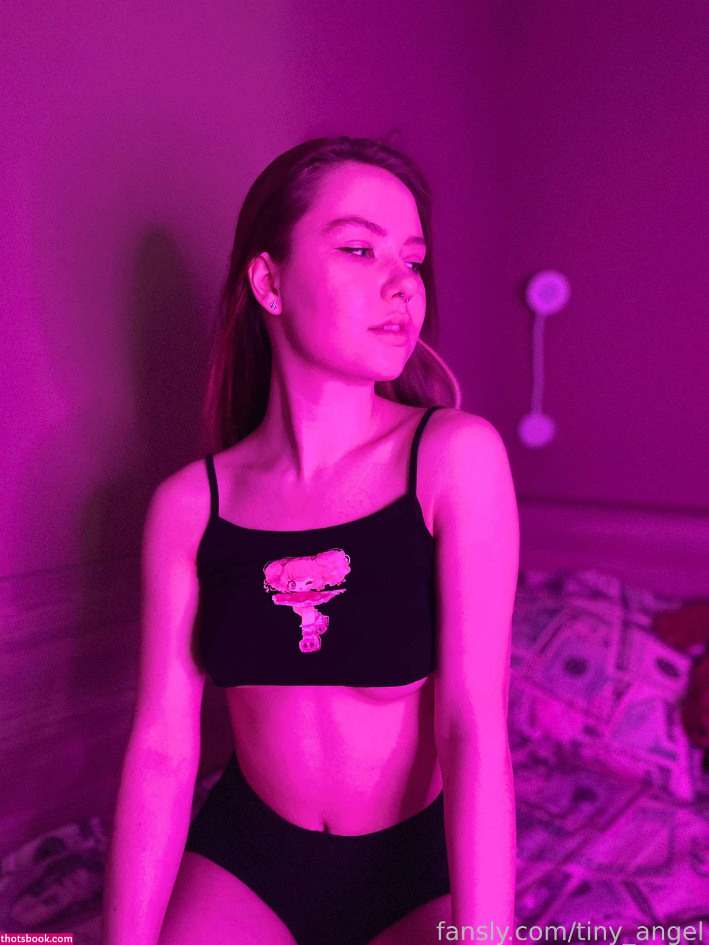 Tinyangelx Photo #24