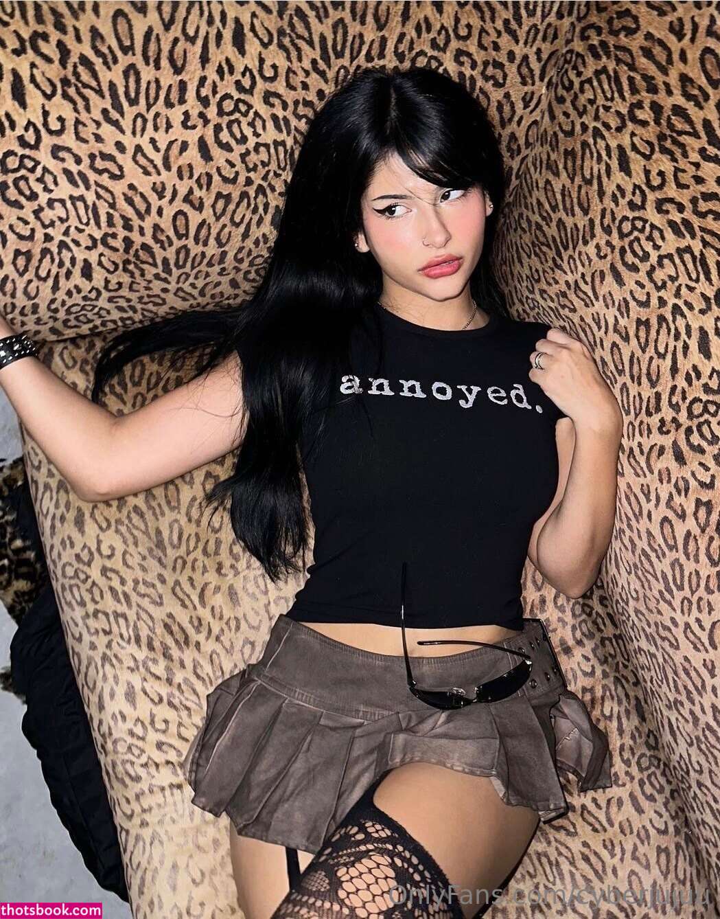 Cyberjuju Photo #198