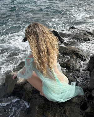 Eva Menta Photo #114