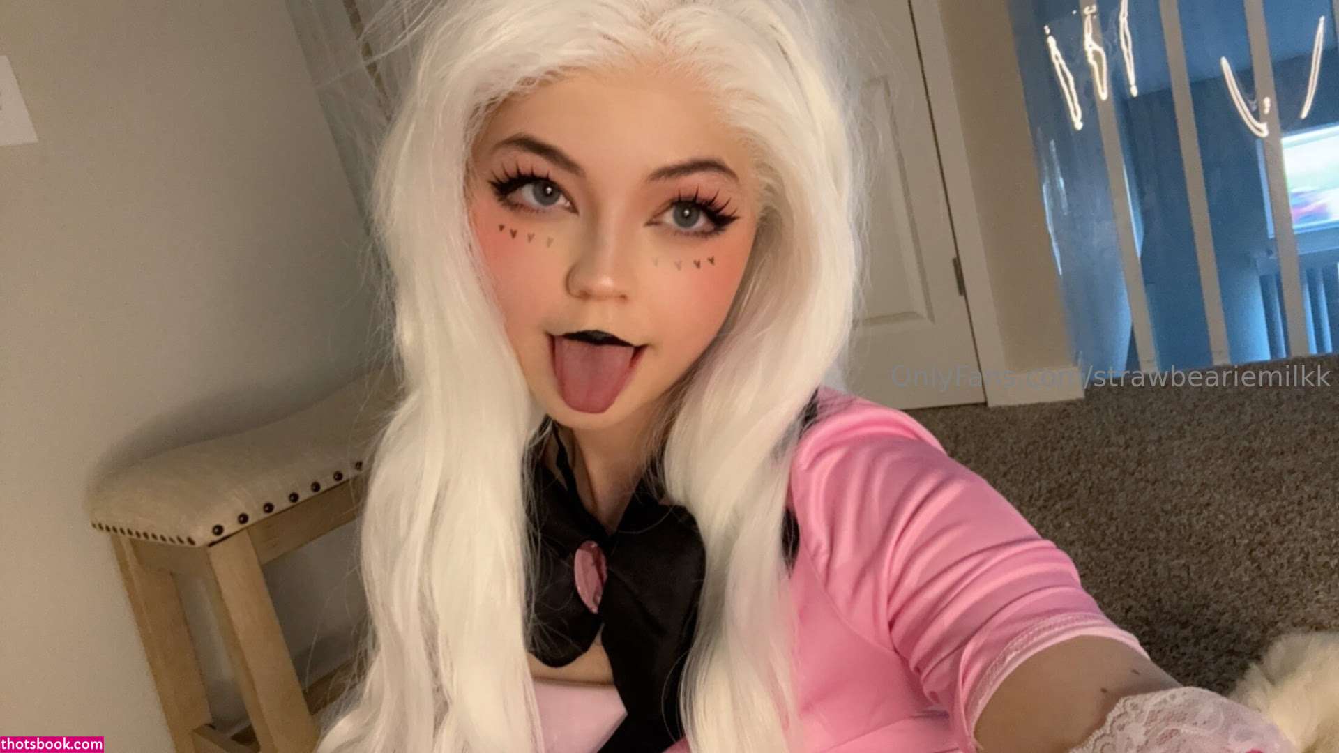 Strawbeariemilkk Photo #75