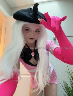 Strawbeariemilkk Photo #71