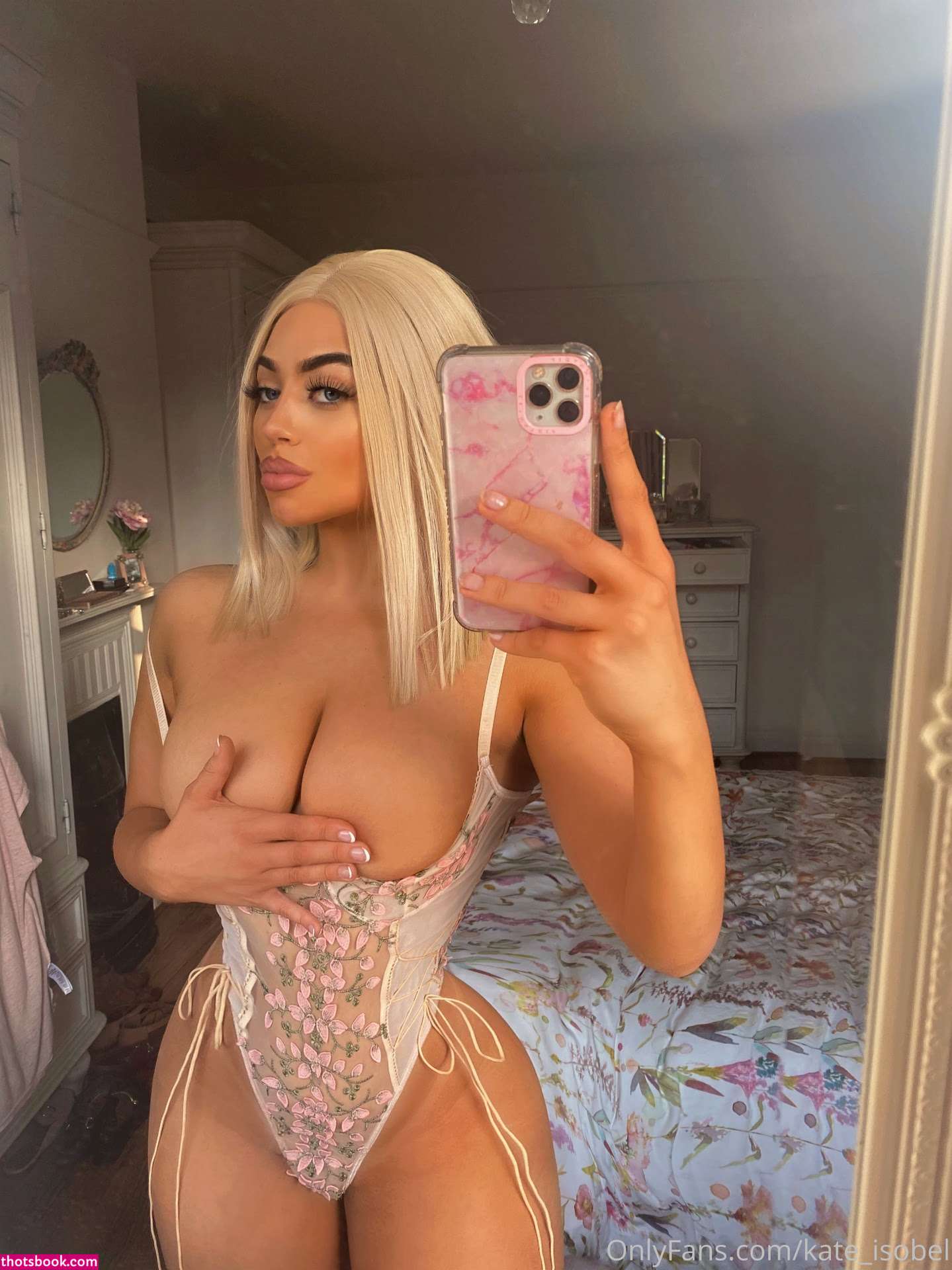 Kate Sharp Photo #149