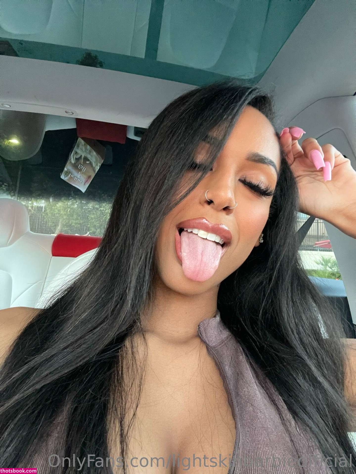 Aaliyah Foxxx Photo #2