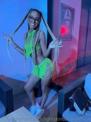 Aaliyah Foxxx Photo #17