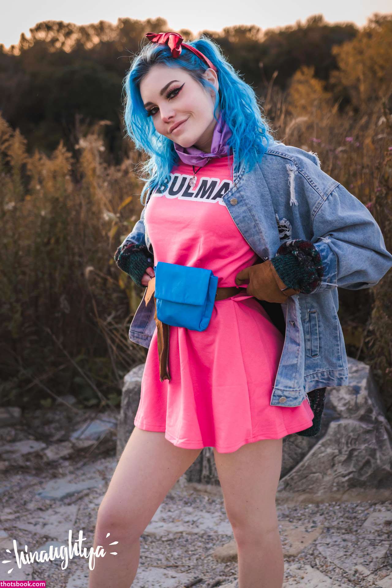 Hinaughtya Photo #215