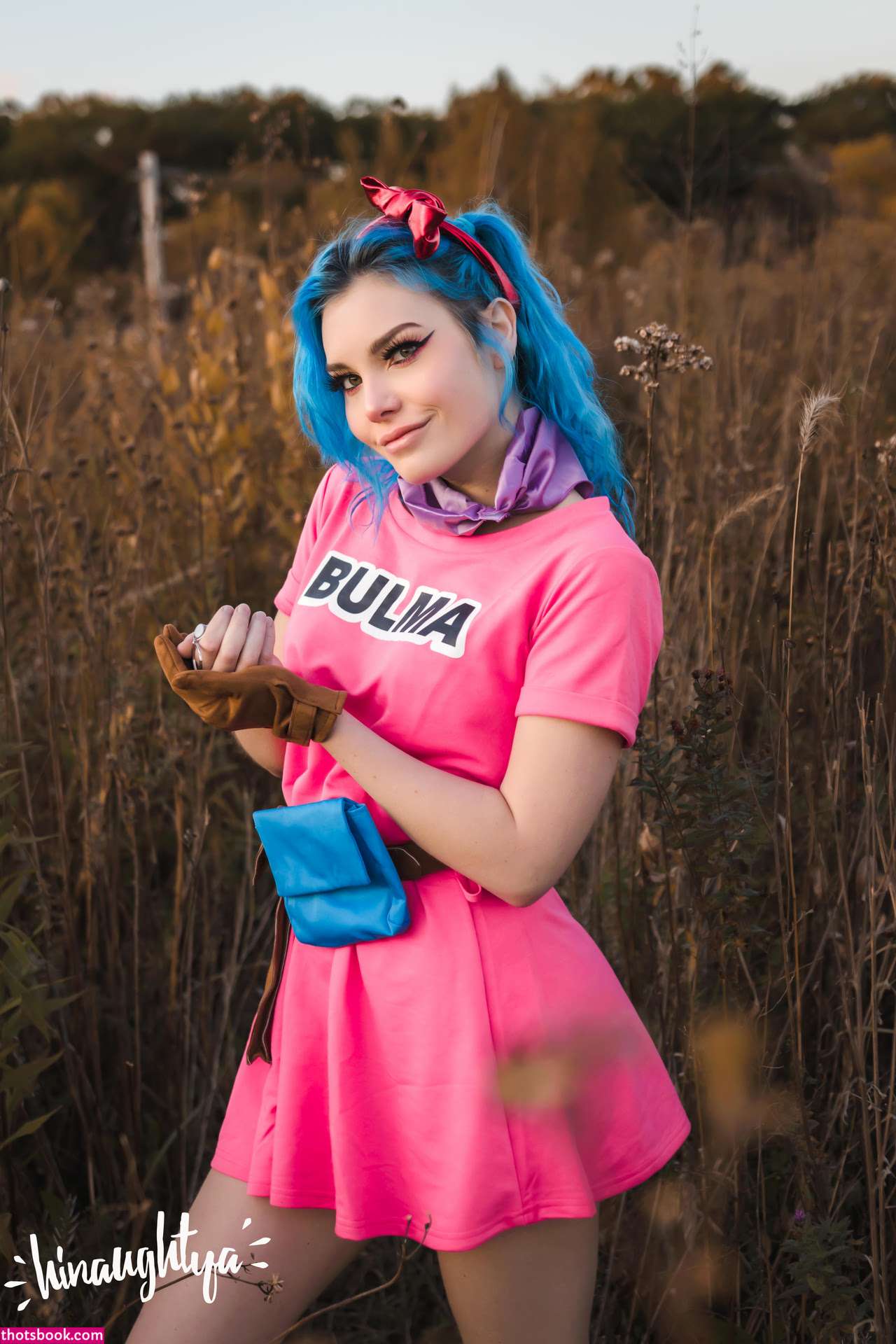 Hinaughtya Photo #229