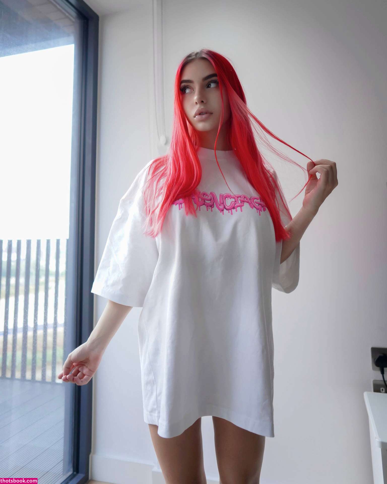 Nacre Victoire Photo #103