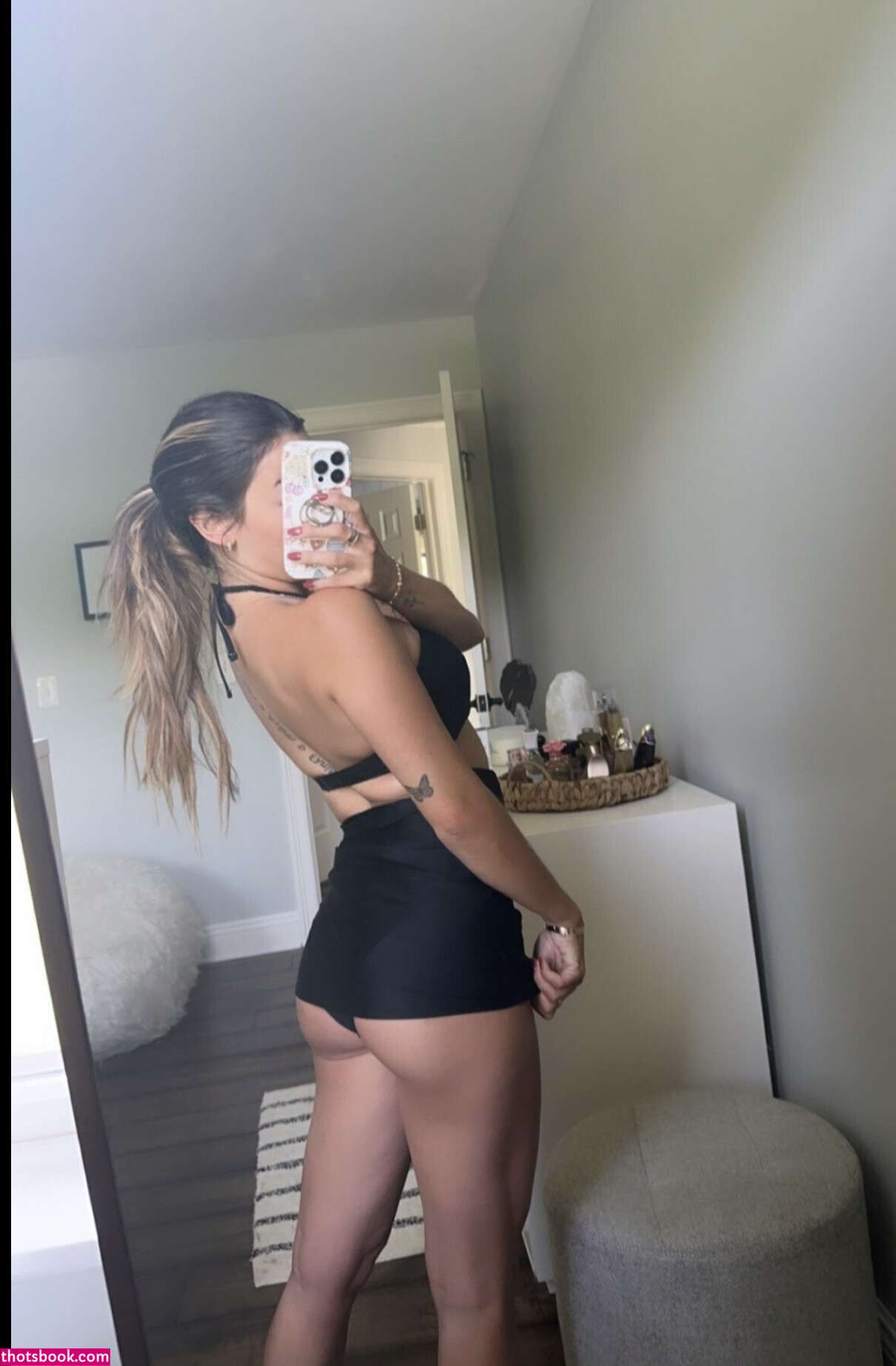 Stephanie Pappas Photo #70