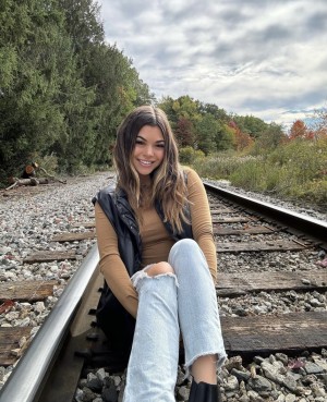 Stephanie Pappas Photo #80