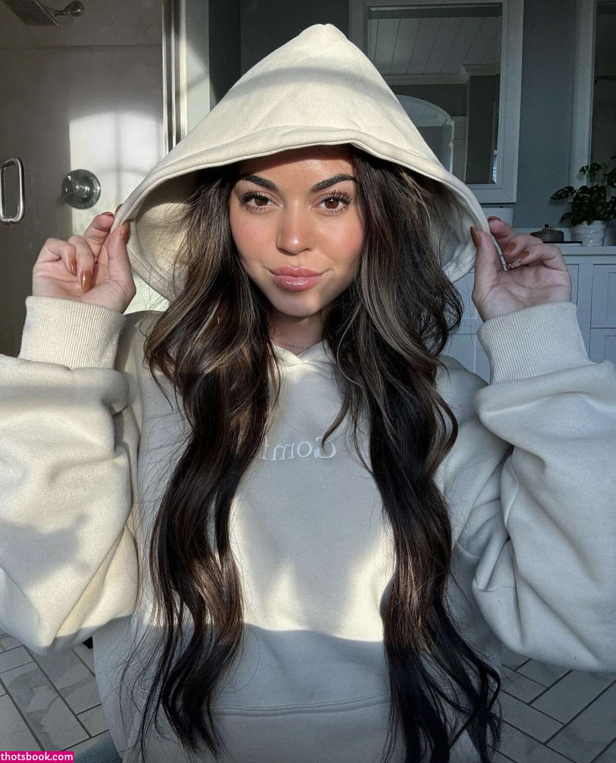 Stephanie Pappas Photo #90