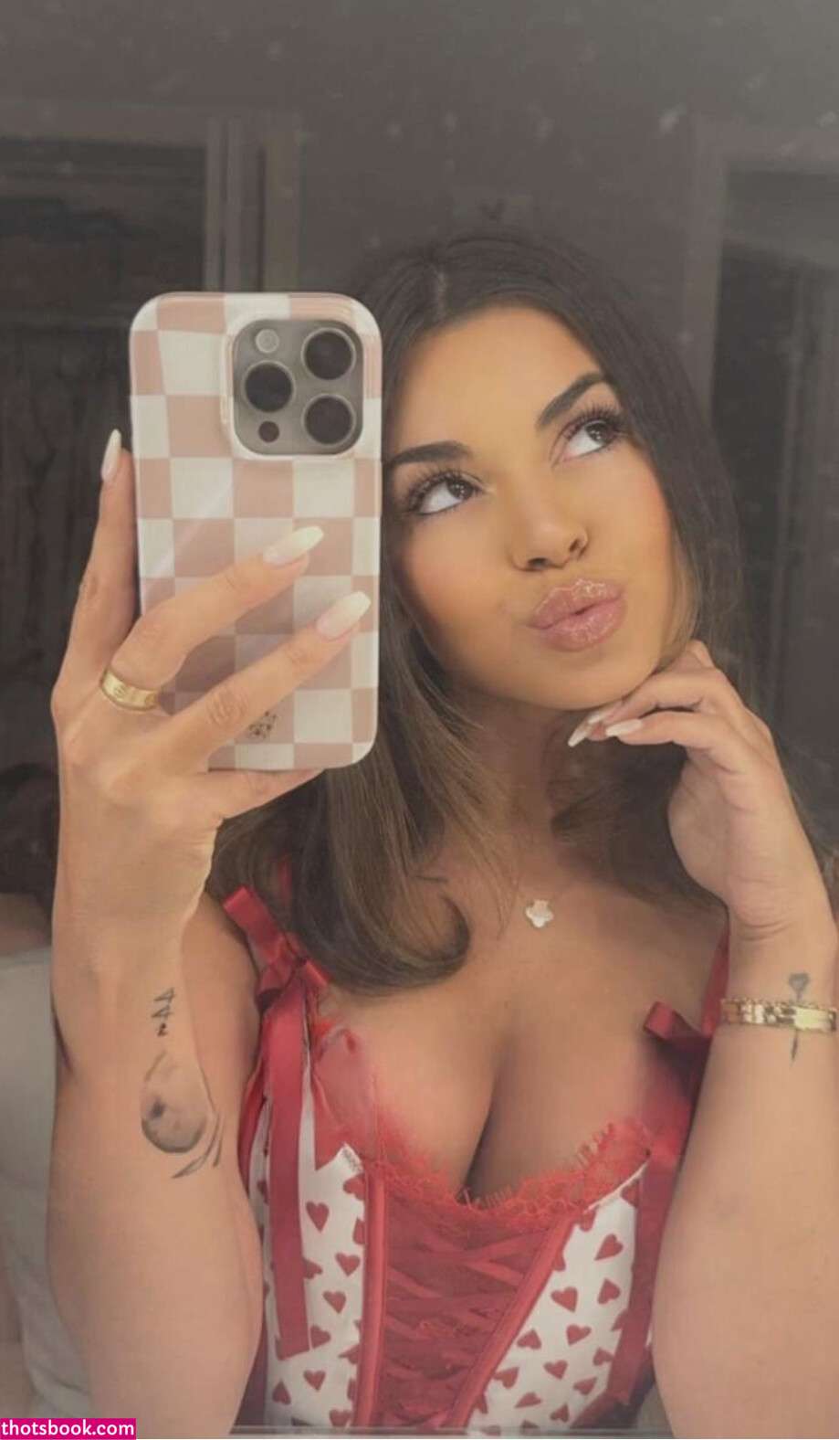 Stephanie Pappas Photo #180