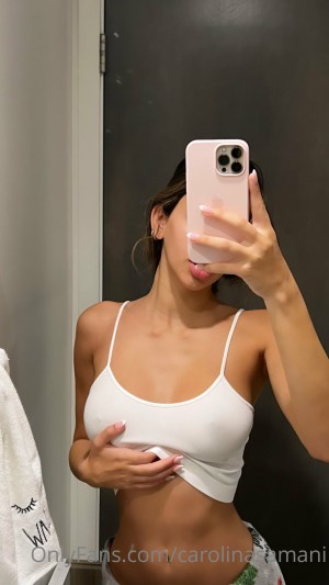 Carolina Samani Photo #406