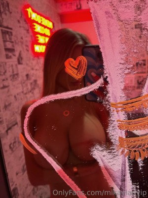 Mikayla Demaiter Photo #1097