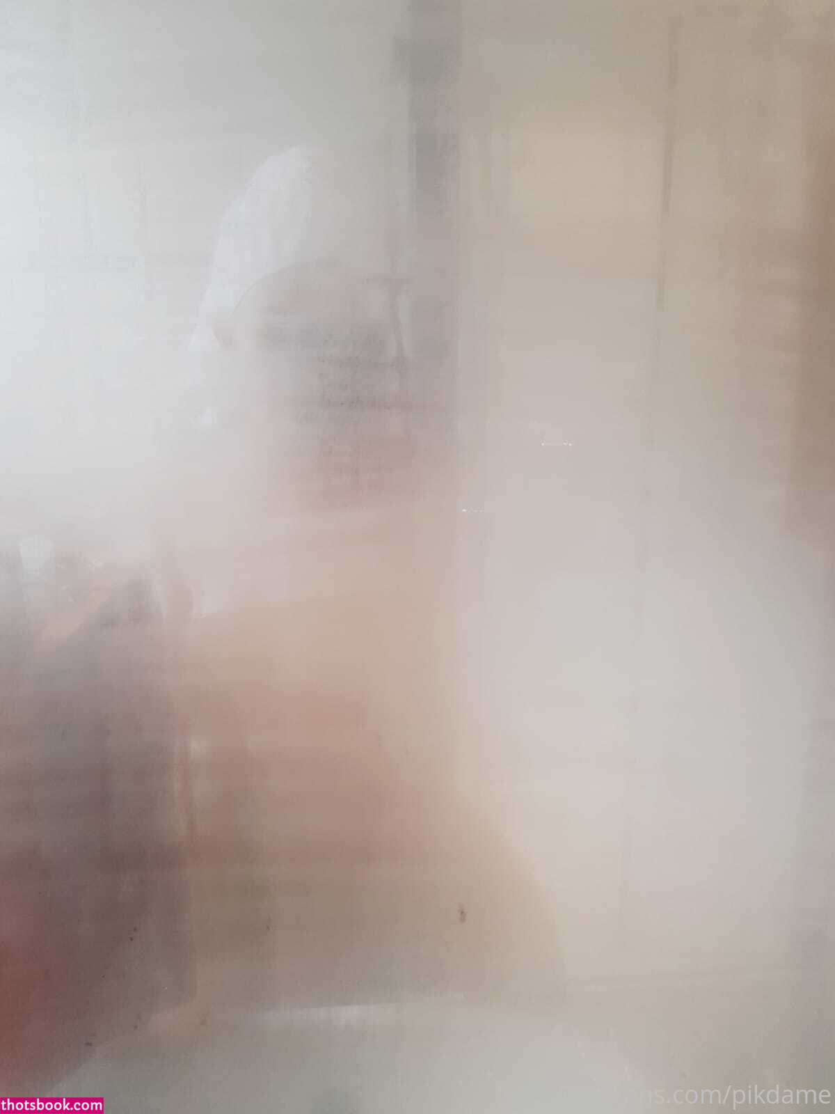 Kim Baltes Photo #13