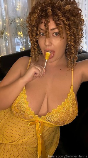 Hanna Zimmer Photo #101