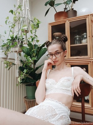 Kim Baltes Photo #106