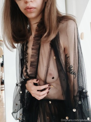 Kim Baltes Photo #115