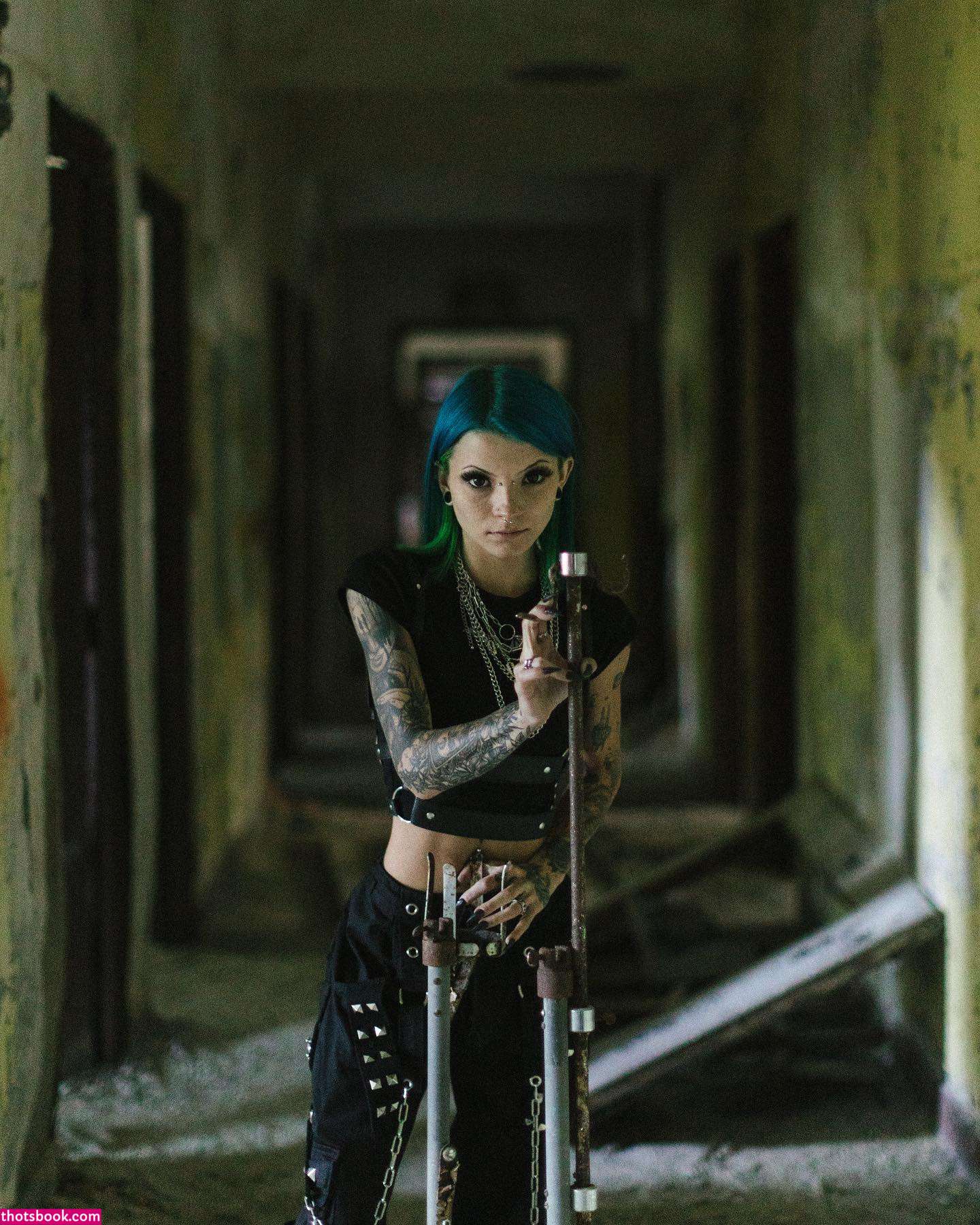 Justine Schiavone Photo #188