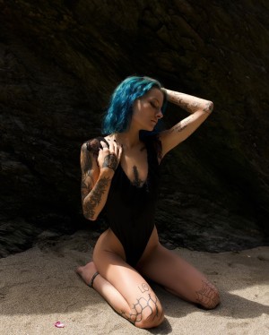 Justine Schiavone Photo #209