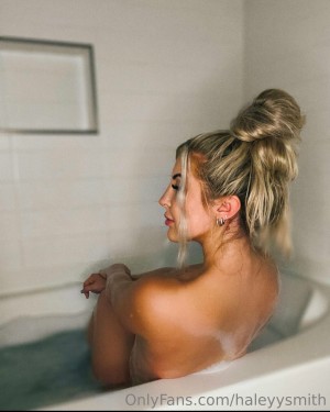 Haleyysmith Photo #84