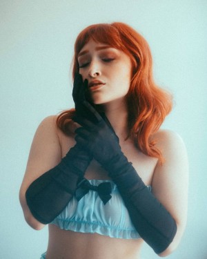 Lady Noire Photo #10