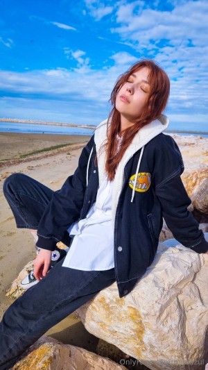 Mila Azul Photo #1056