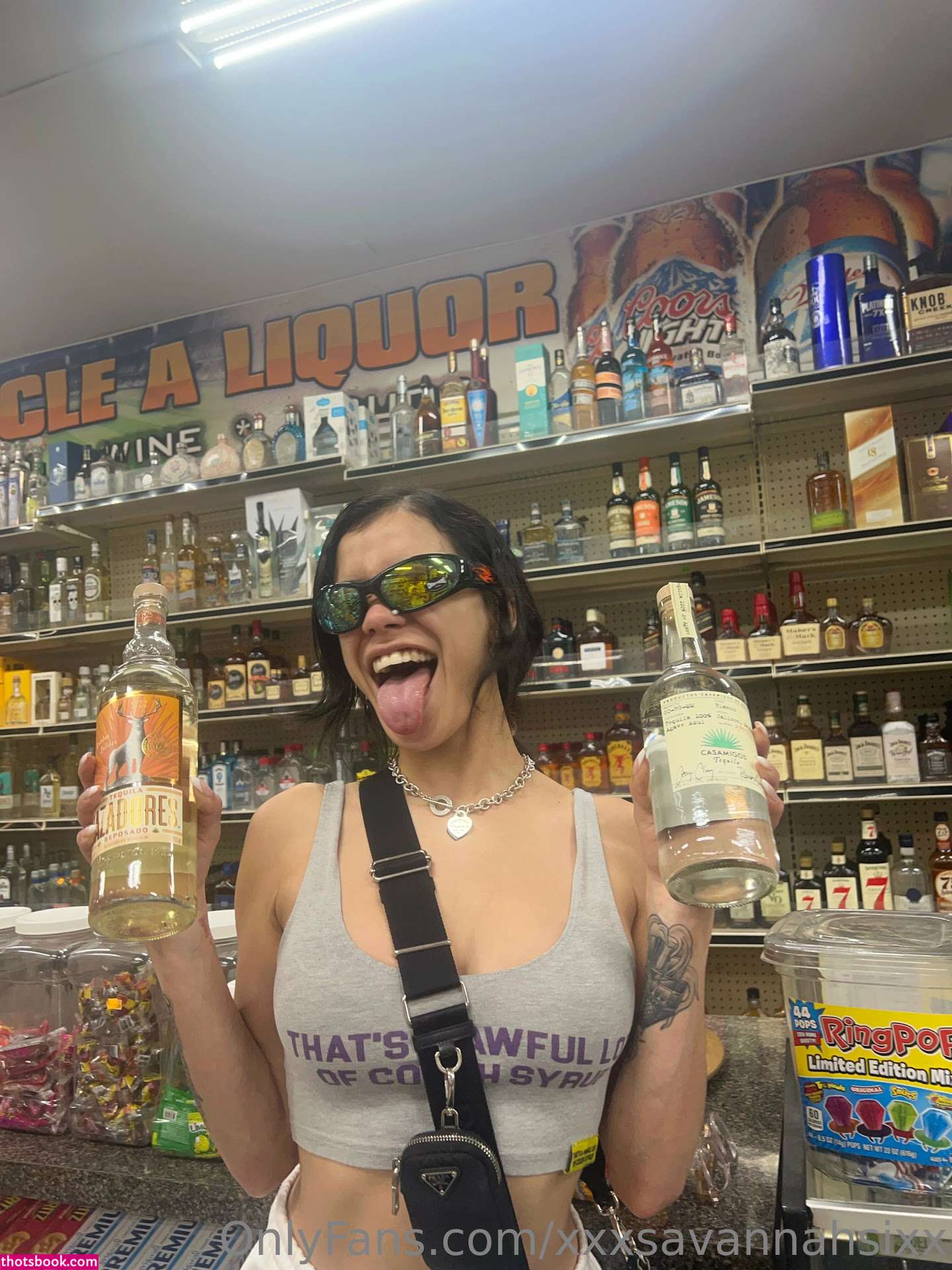 Savannah Sixx Photo #1