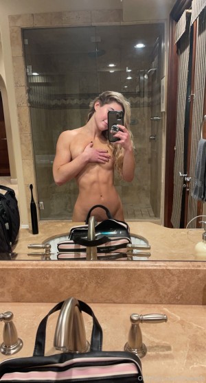 Livvalittle Photo #326