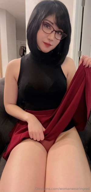 womanwearingred Post #9